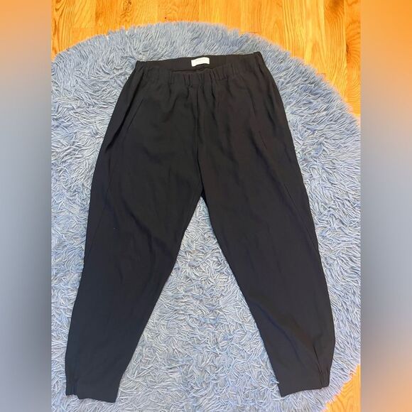 Aritzia Babaton Dexter Pant Jogger Slim Fit Black Size M - Picture 3 of 8
